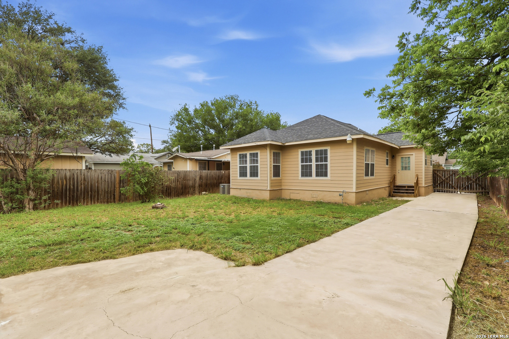 1030 W Winnipeg Avenue San Antonio TX 78225