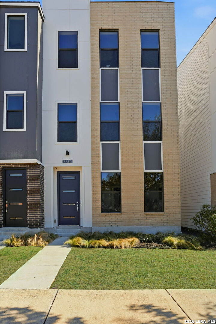 7924 Kennedy Hill San Antonio TX 78235