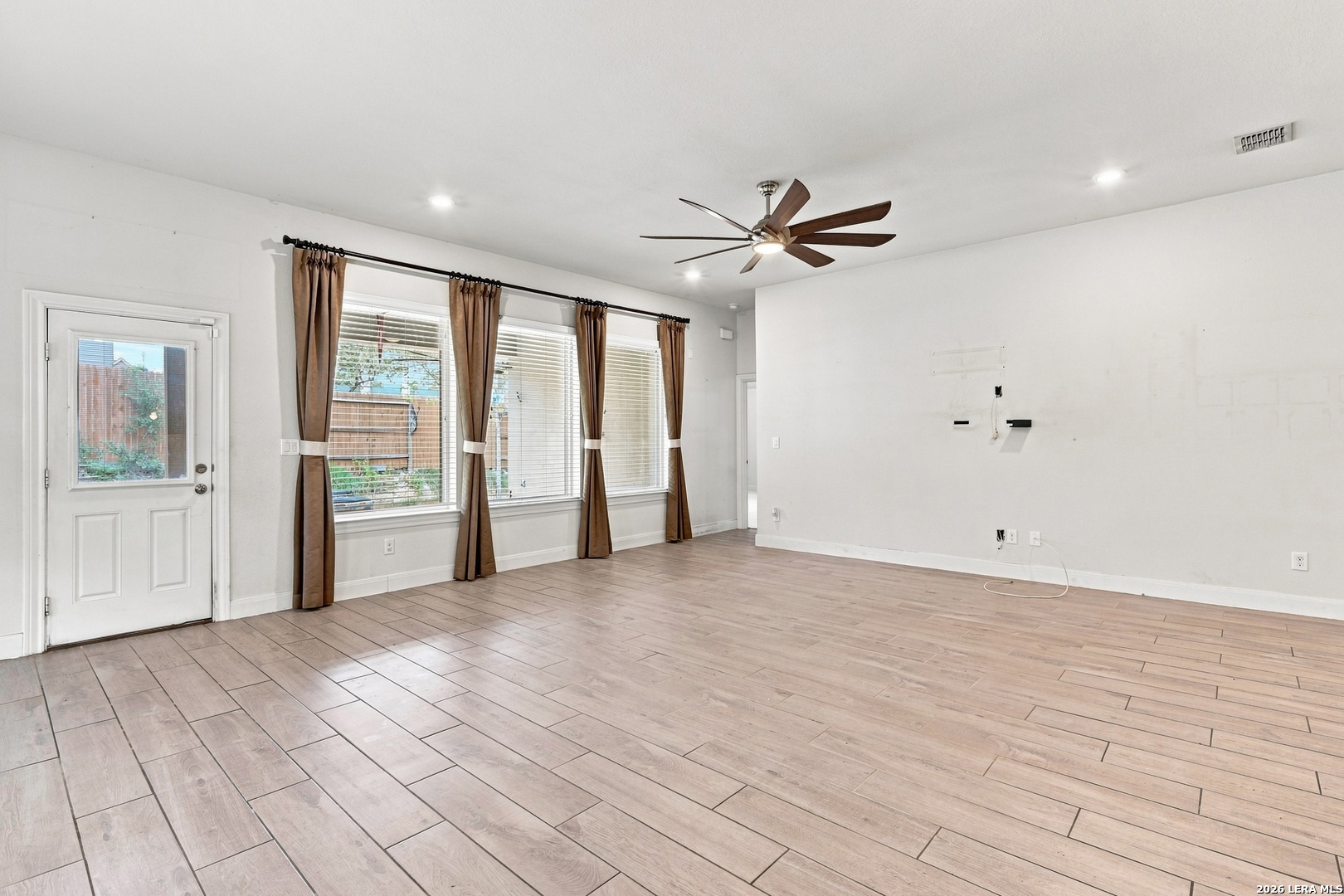1527 Winans Pass San Antonio TX 78253