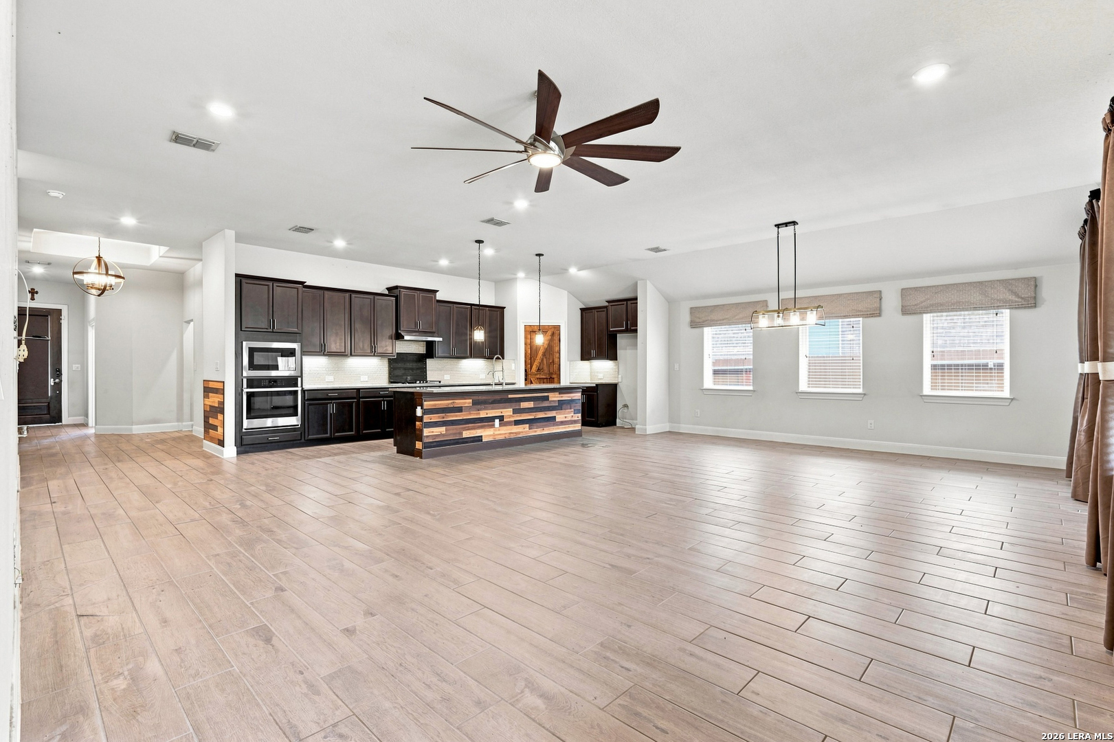 1527 Winans Pass San Antonio TX 78253