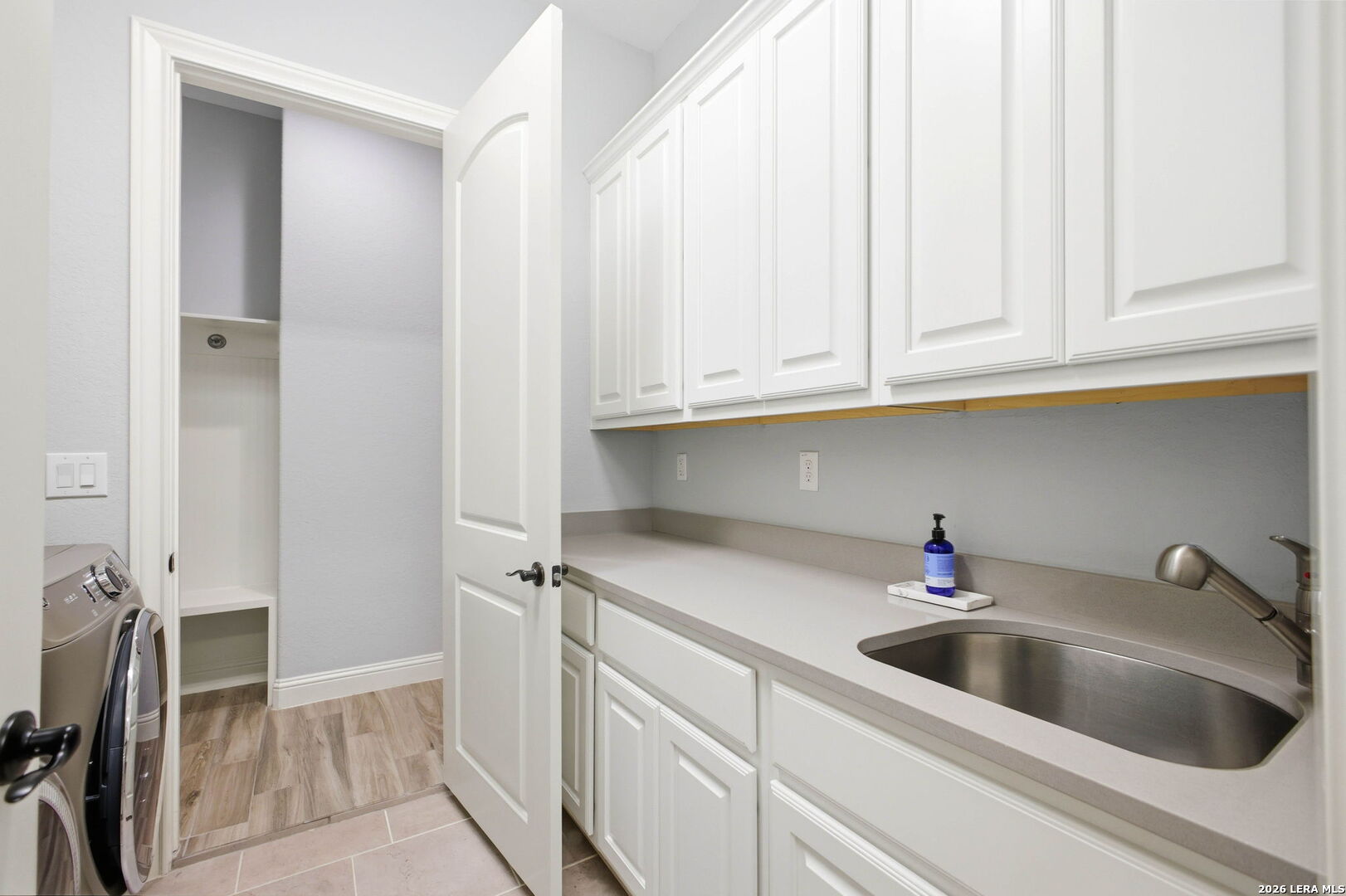 3903 Glenellen San Antonio TX 78257