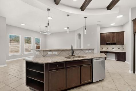 13715 Sunnydale Pass San Antonio TX 78245