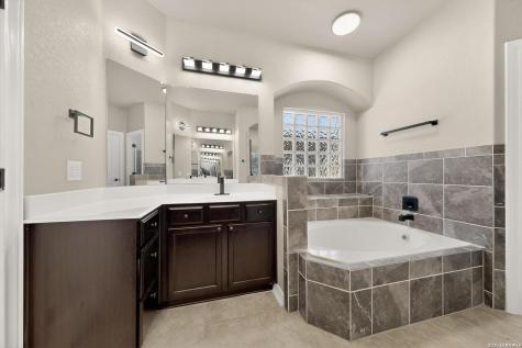 13715 Sunnydale Pass San Antonio TX 78245