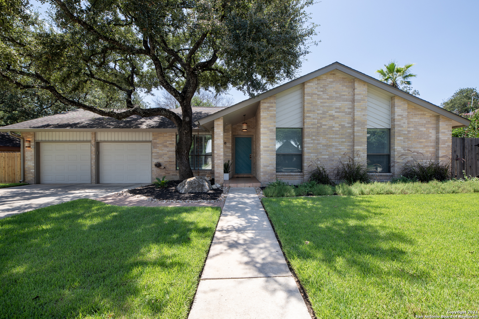 2610 Shadow Cliff Street San Antonio TX 78232