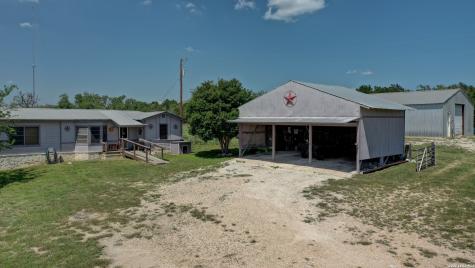 1341 Thrill Hill Road Mountain Home TX 78058