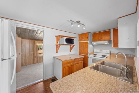 1341 Thrill Hill Road Mountain Home TX 78058