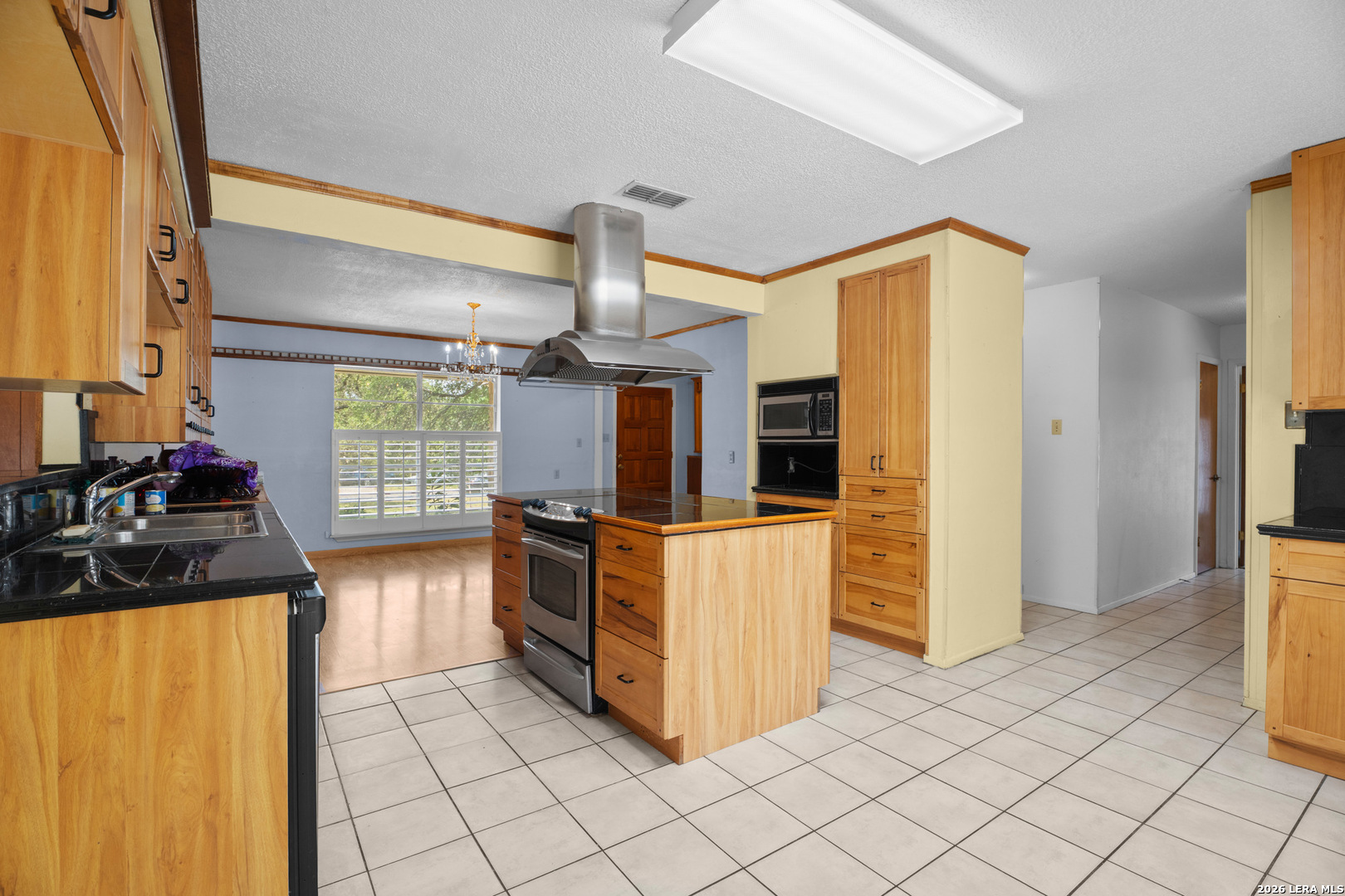 8535 Norwich San Antonio TX 78217