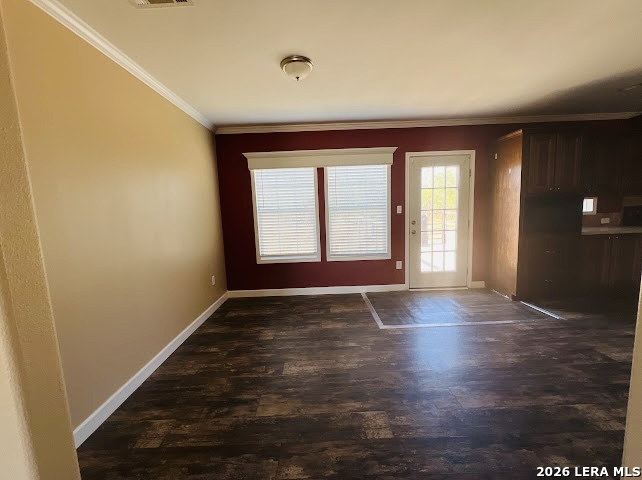 104 Cr 2669 Moore TX 78057