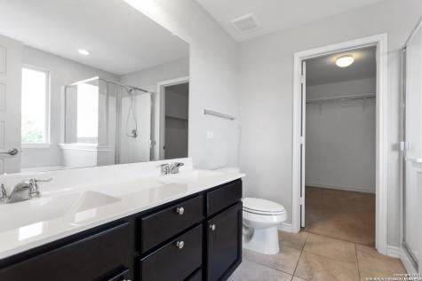 1302 Hummingbird San Antonio TX 78245