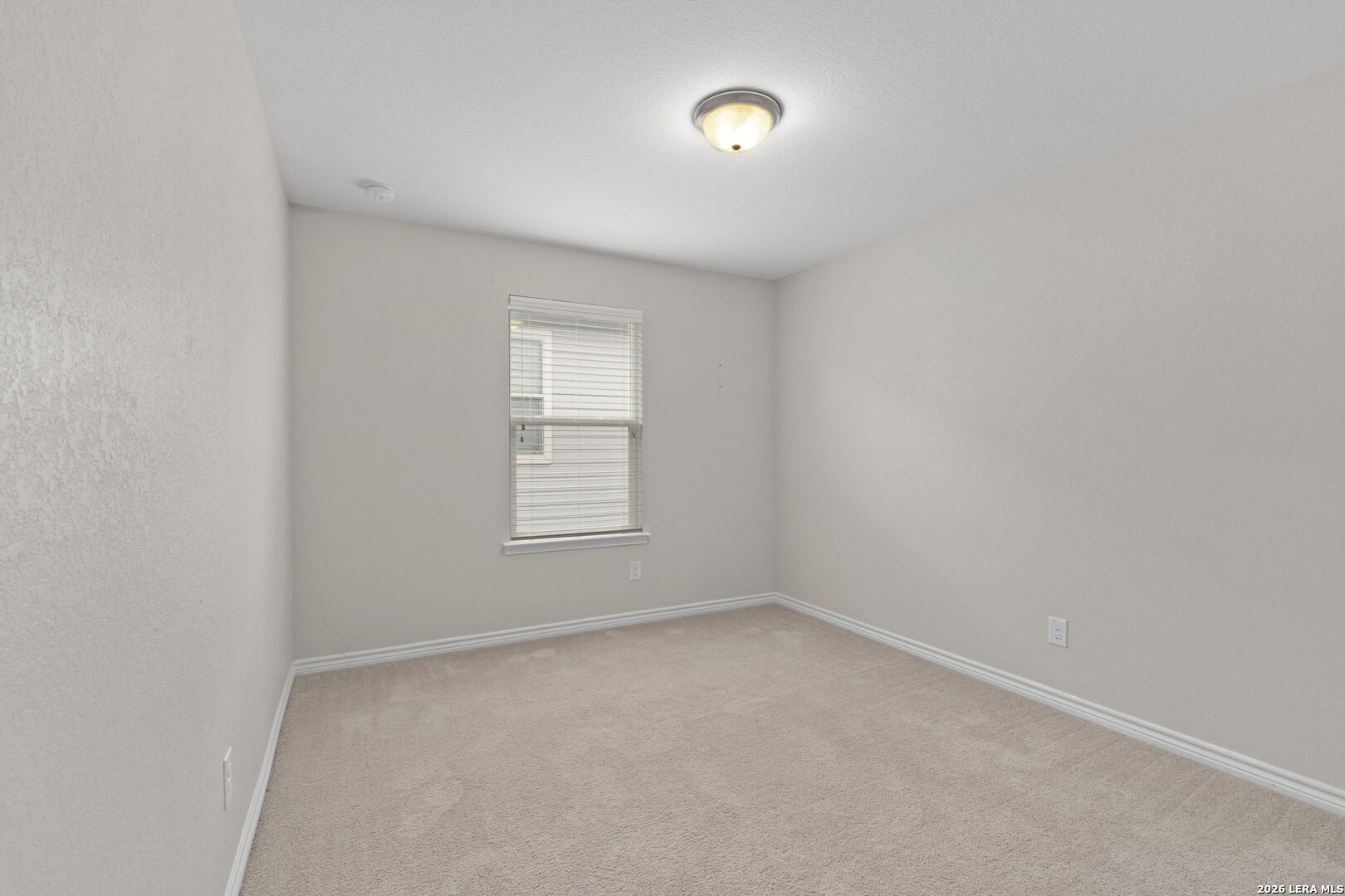 1302 Hummingbird San Antonio TX 78245
