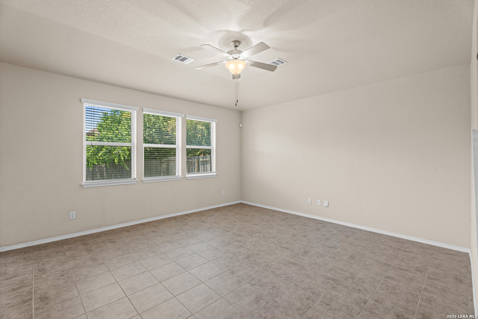 129 Enchanted View Cibolo TX 78108