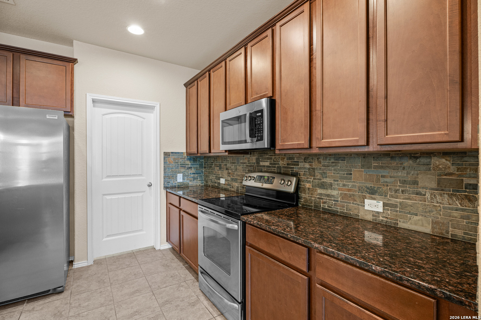 129 Enchanted View Cibolo TX 78108