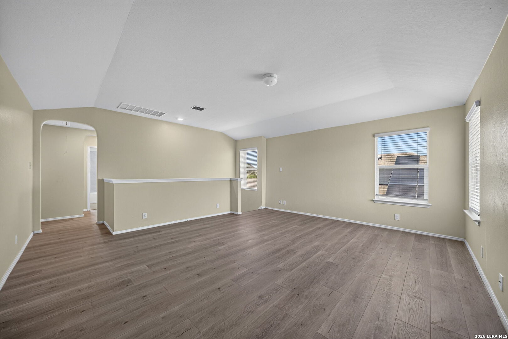 8167 Falcon Meadow Converse TX 78109