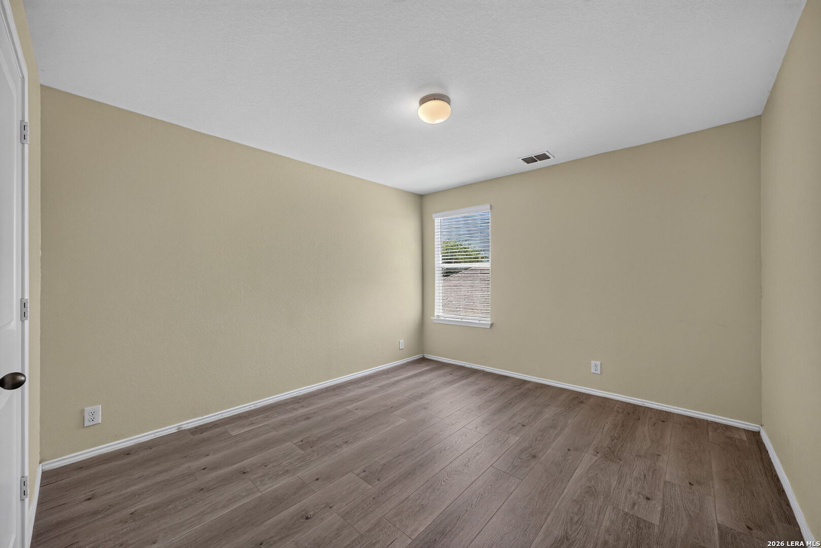 8167 Falcon Meadow Converse TX 78109
