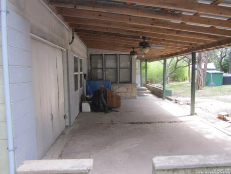152 Cherokee Trail Lakehills TX 78063