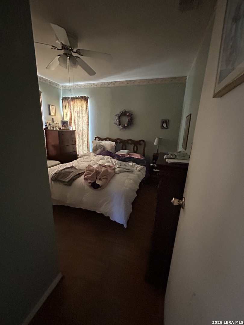 2518 Ww White San Antonio TX 78222