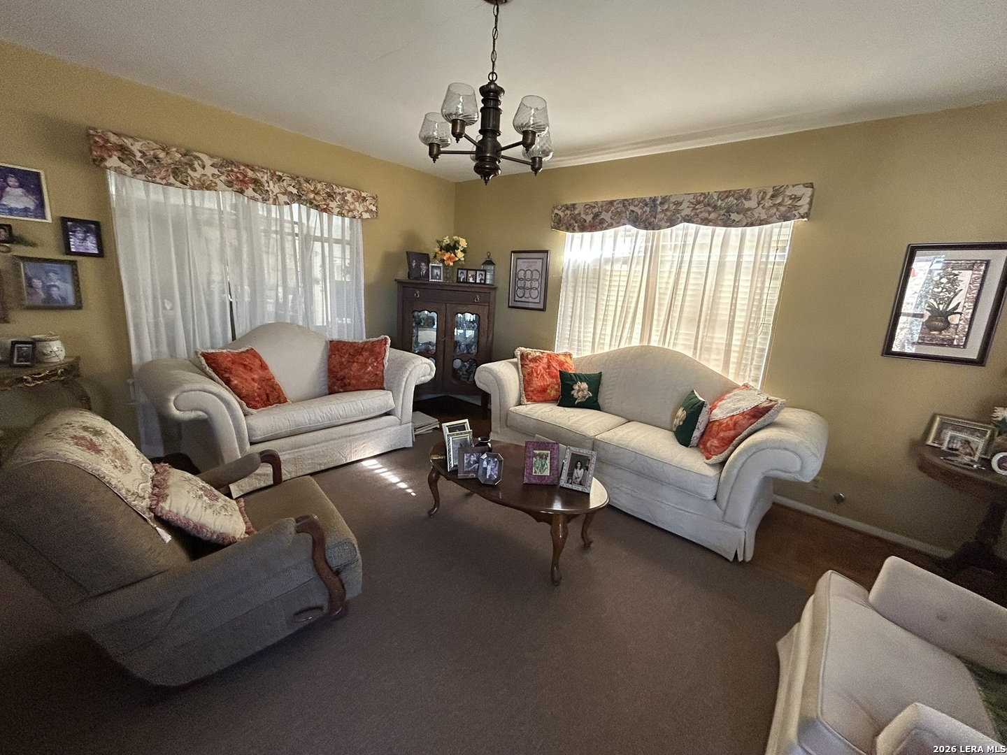 2518 Ww White San Antonio TX 78222