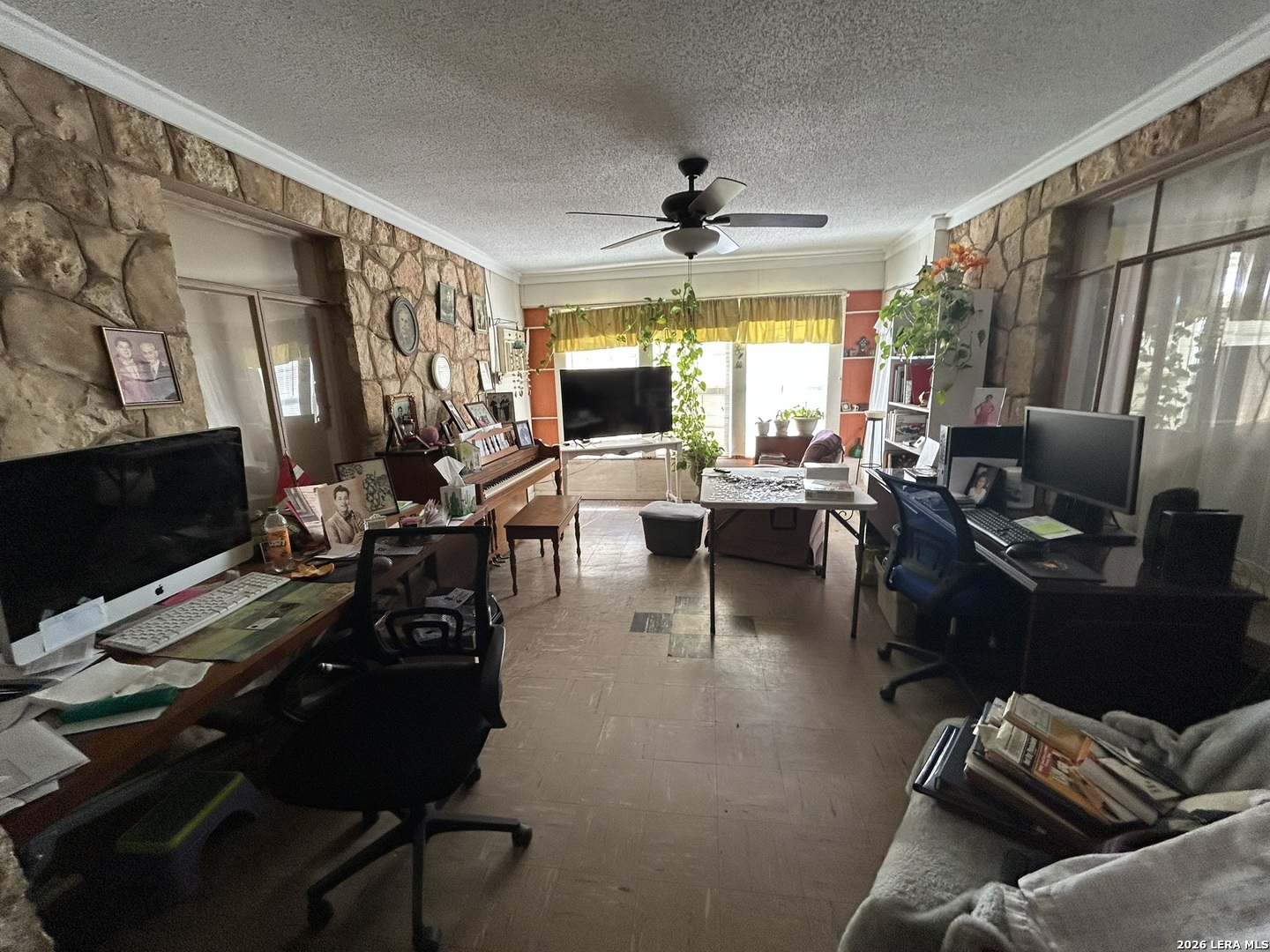 2518 Ww White San Antonio TX 78222