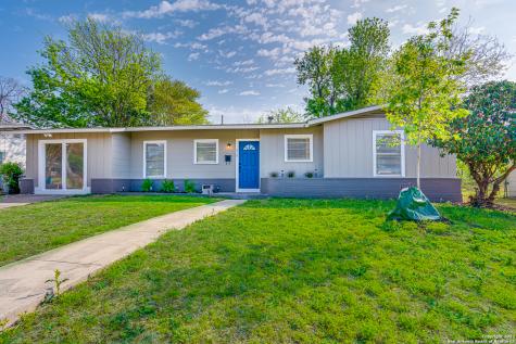 318 Laddie Place San Antonio TX 78201
