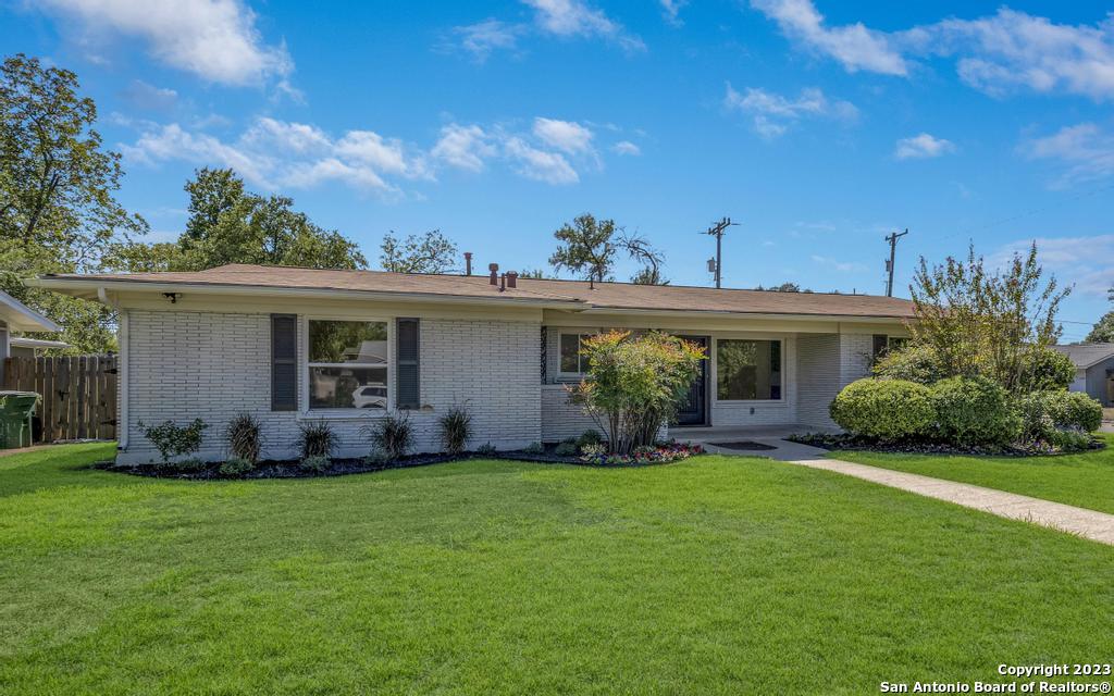 402 Tophill Road San Antonio TX 78209