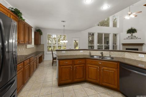 25311 Bunker Drive San Antonio TX 78260