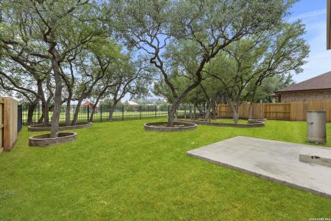 25311 Bunker Drive San Antonio TX 78260