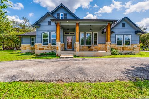 425 County Road 3830 San Antonio TX 78253