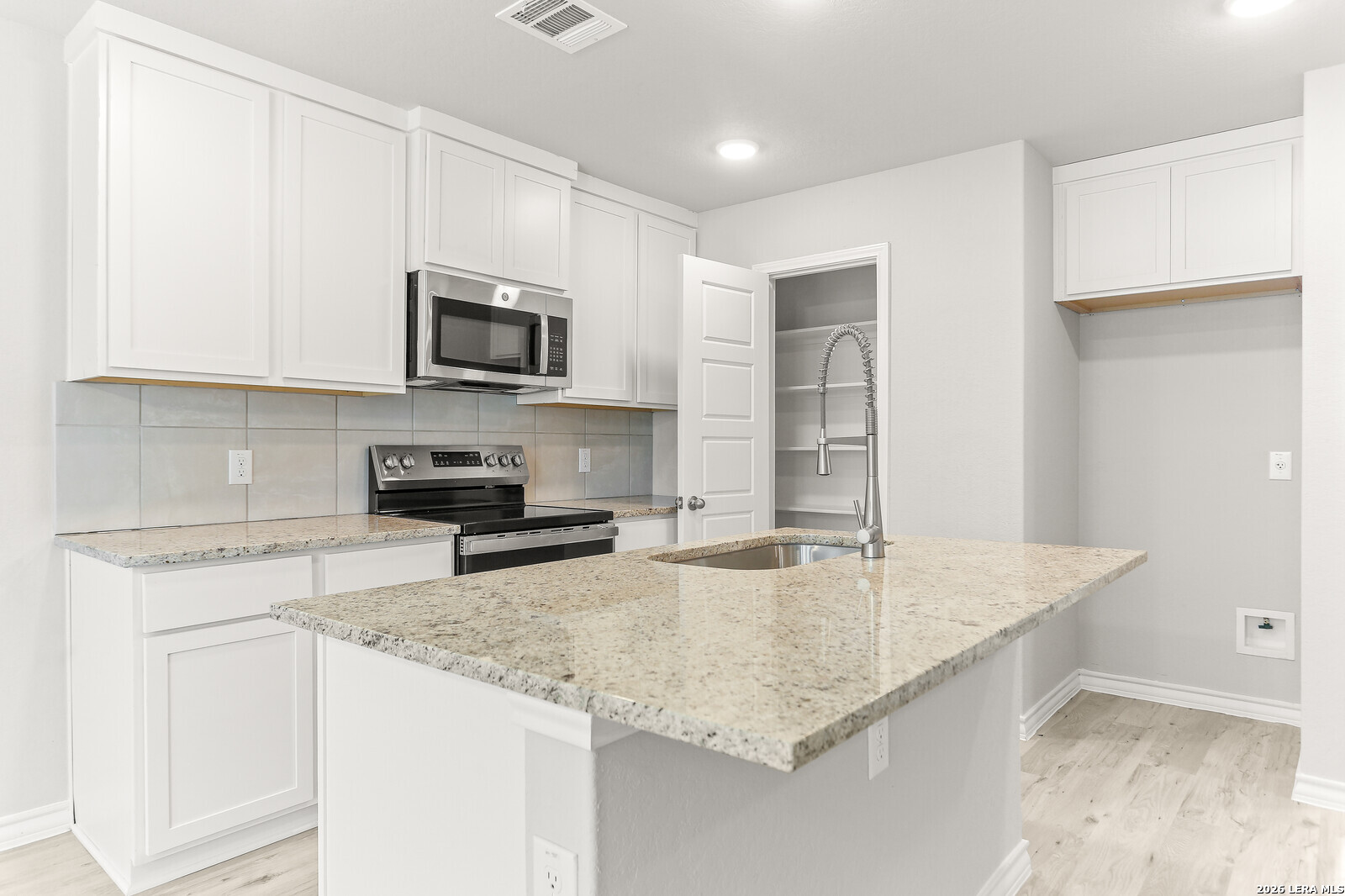 310 W Evergreen Street #108 San Antonio TX 78212