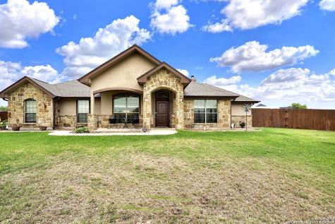 221 S Monkhouse Street Poth TX 78147