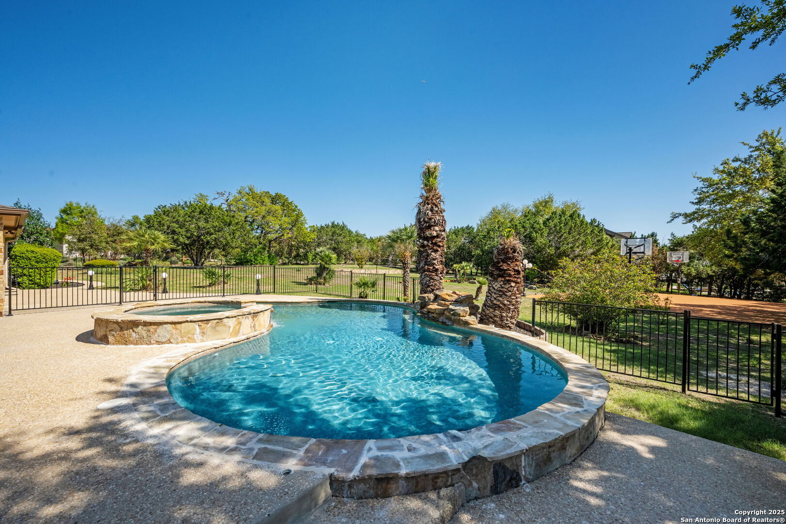 125 Creek Springs Boerne TX 78006