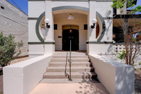 109 E Woodlawn San Antonio TX 78212