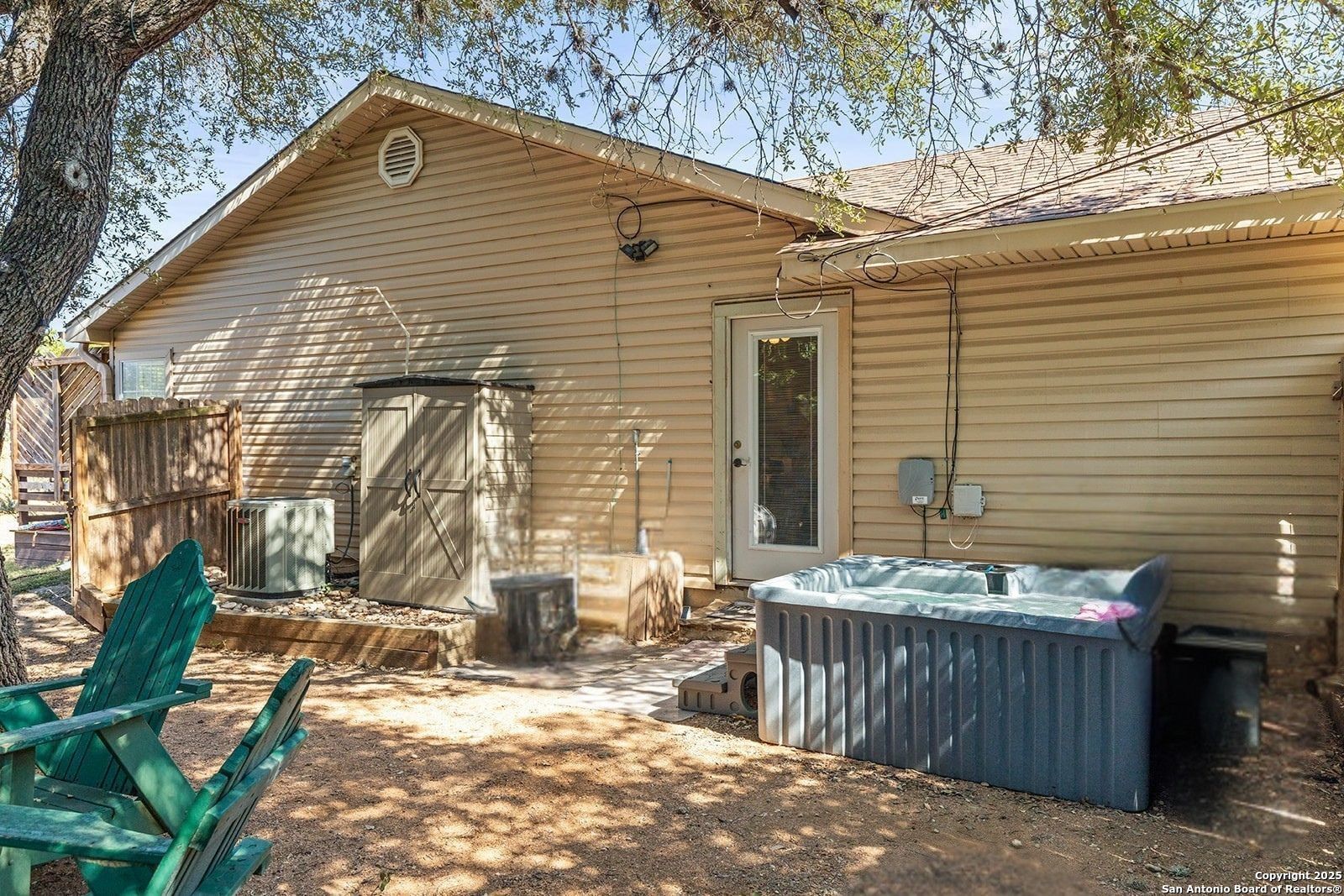 204 Lake Park Canyon Lake TX 78133