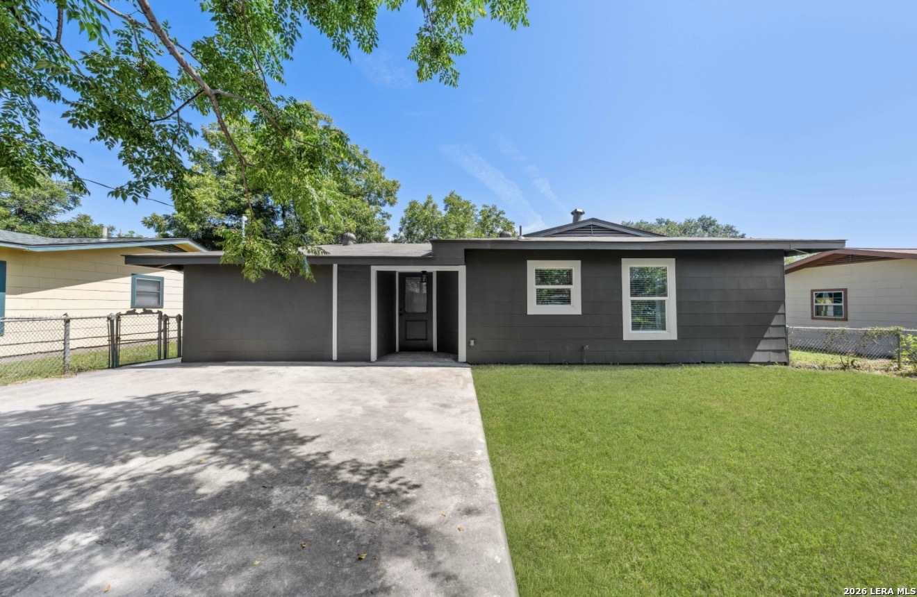 454 Storeywood Drive San Antonio TX 78213