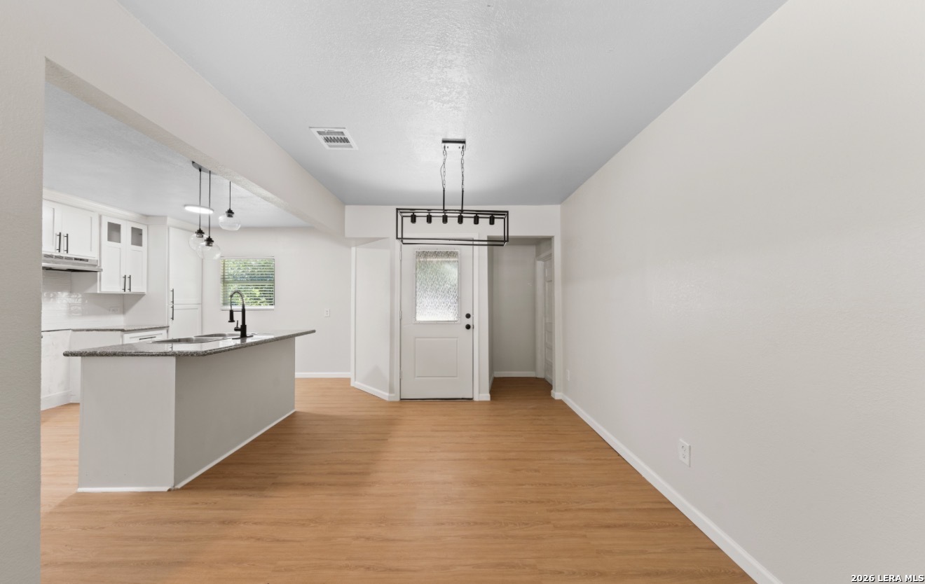 454 Storeywood Drive San Antonio TX 78213