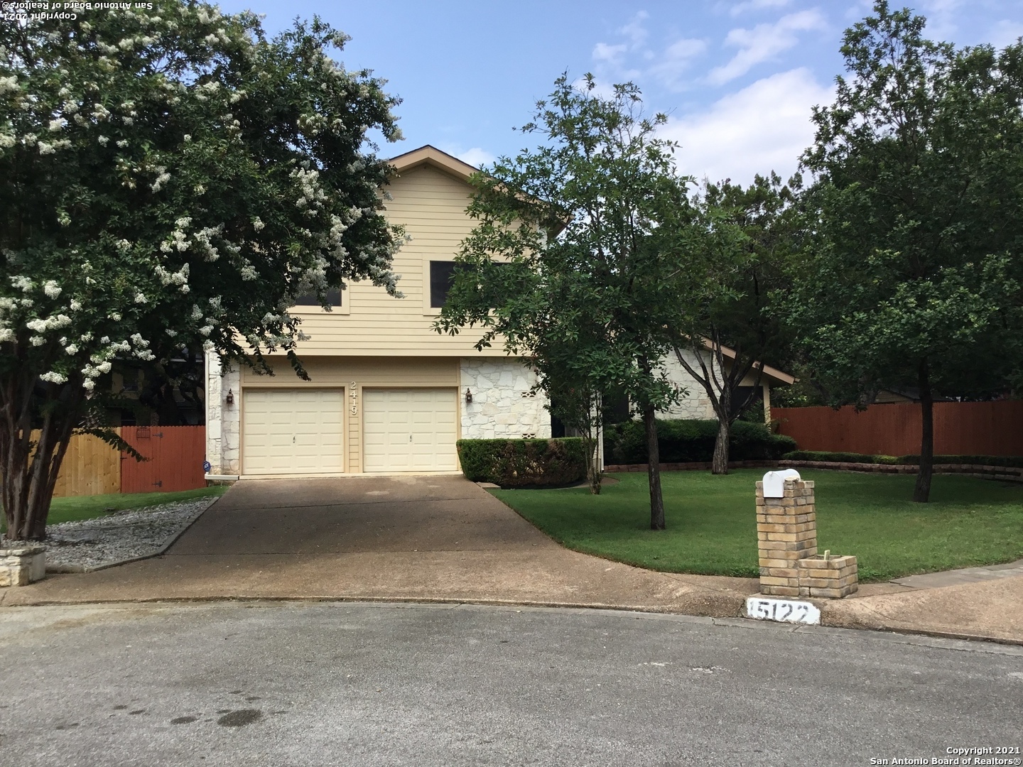 2419 Gray Mist Street San Antonio TX 78232