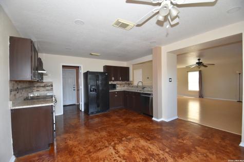 83 Viking Oak San Antonio TX 78247