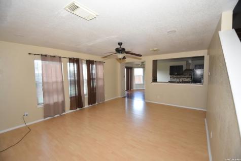 83 Viking Oak San Antonio TX 78247