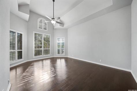 30 Burnham Glen San Antonio TX 78248