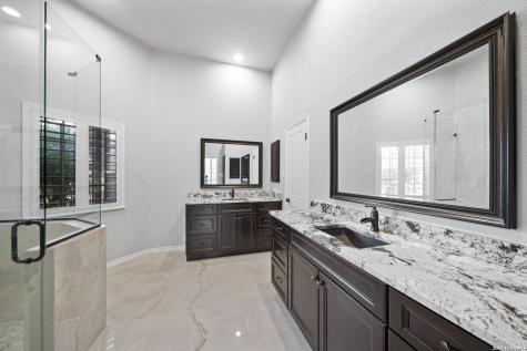 30 Burnham Glen San Antonio TX 78248