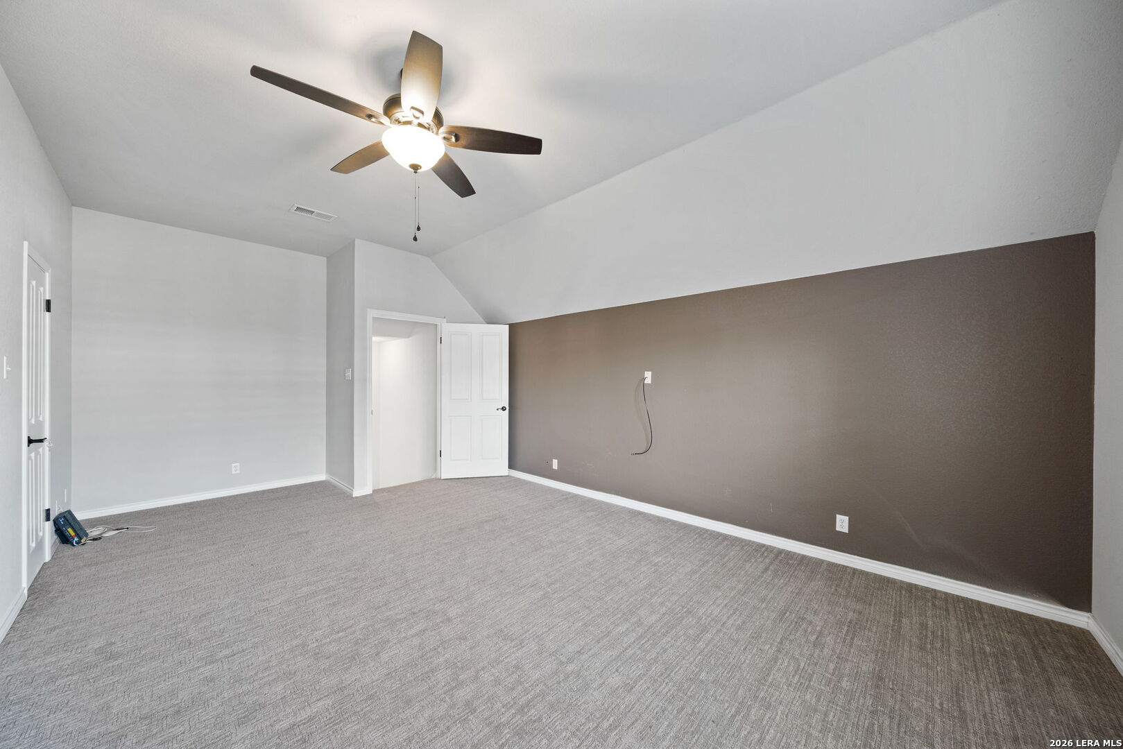 30 Burnham Glen San Antonio TX 78248