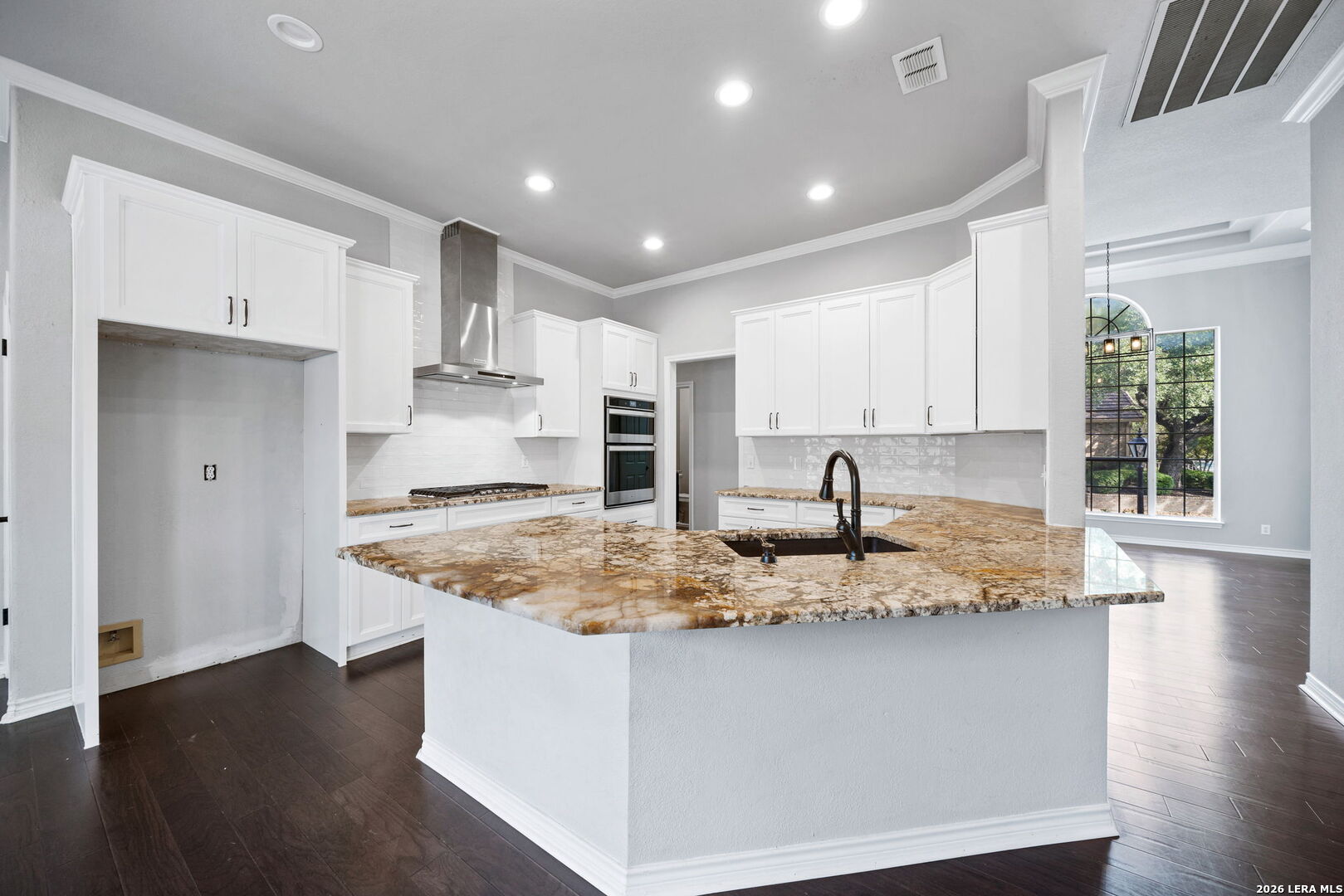 30 Burnham Glen San Antonio TX 78248