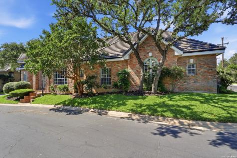 30 Burnham Glen San Antonio TX 78248