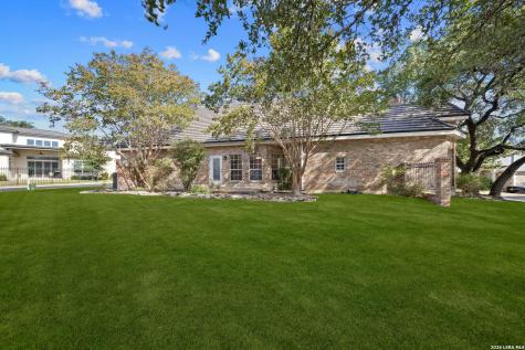 30 Burnham Glen San Antonio TX 78248