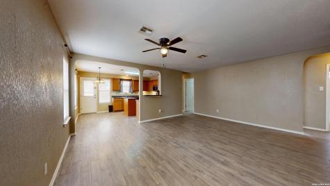 2912 Redtip Schertz TX 78108