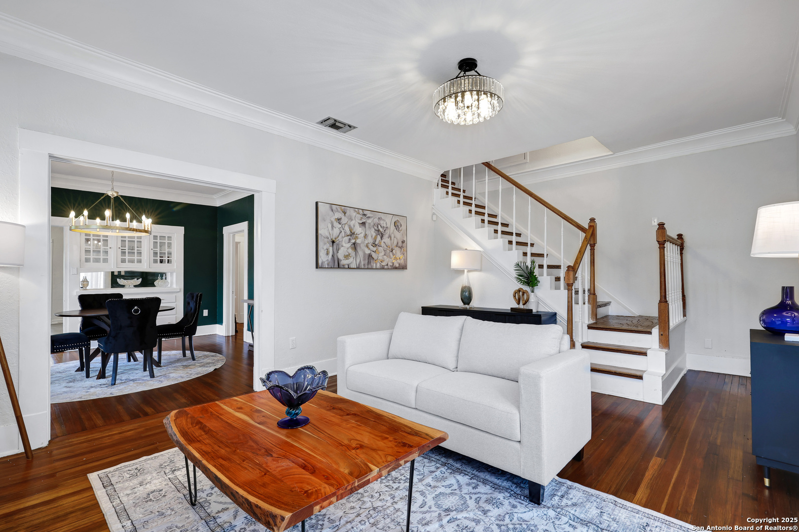 617 E Park Avenue San Antonio TX 78212