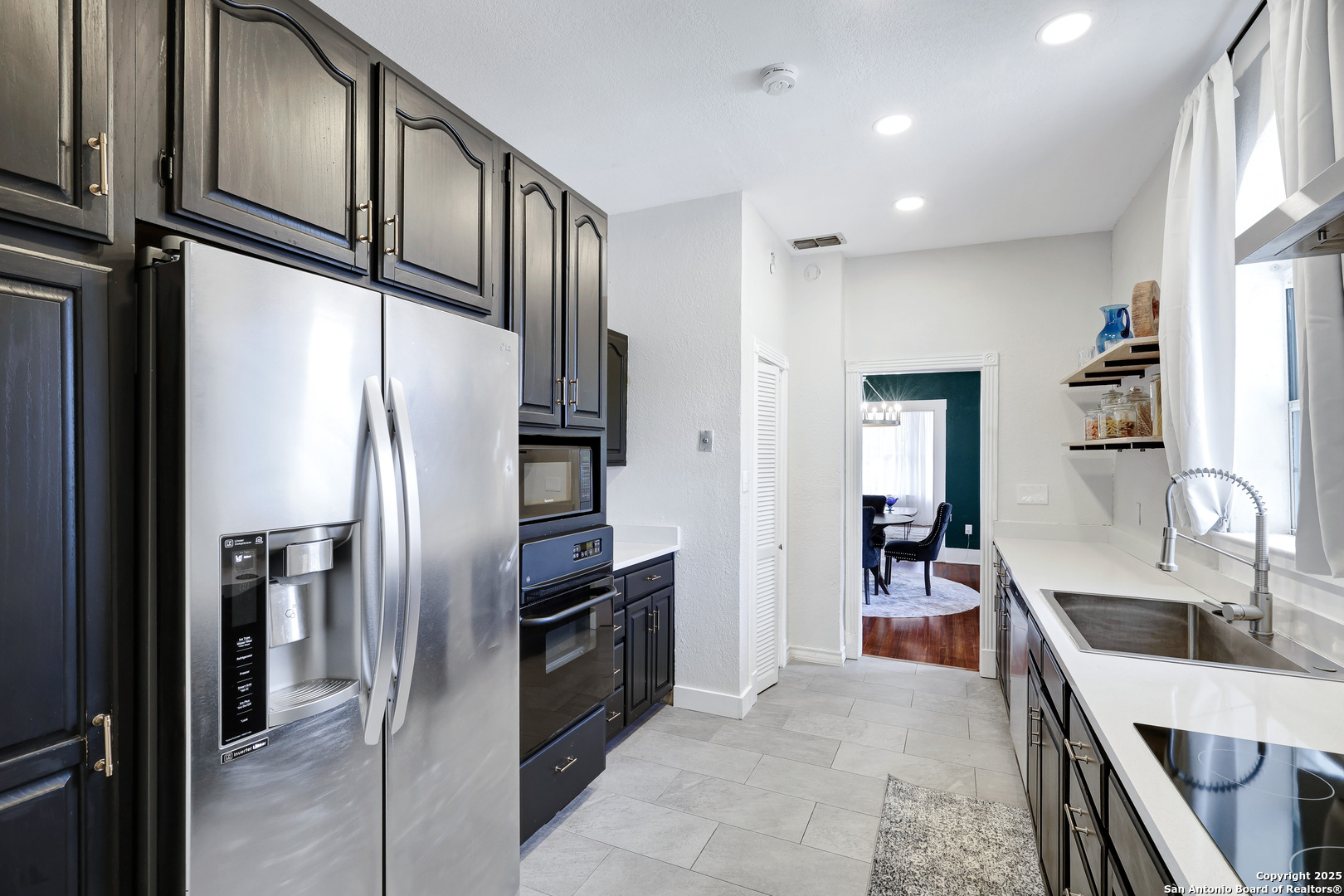 617 E Park Avenue San Antonio TX 78212