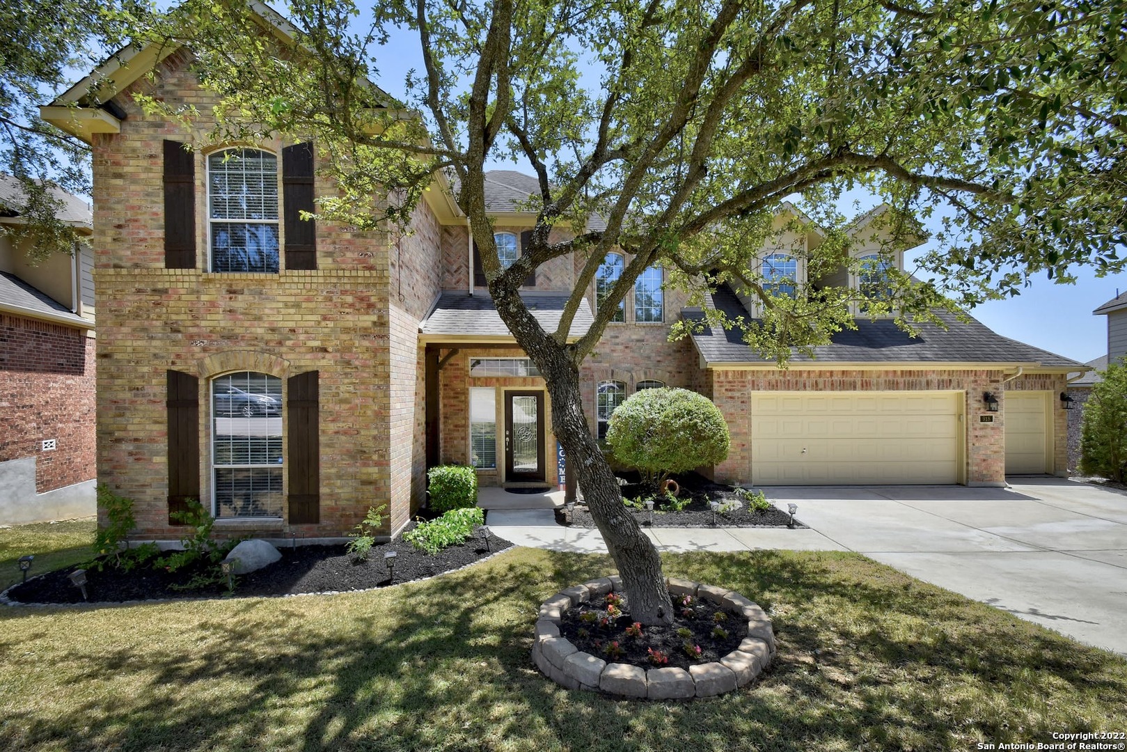 918 Tiger Lily San Antonio TX 78260