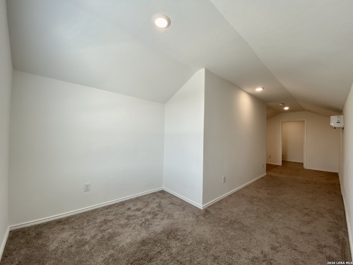 7128 Elm Cove San Antonio TX 78244