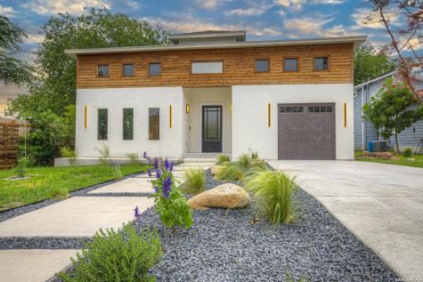 455 S Hackberry Avenue New Braunfels TX 78130