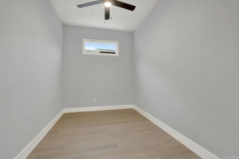 455 S Hackberry Avenue New Braunfels TX 78130